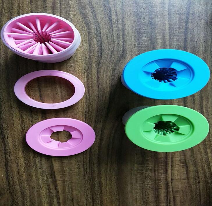 Portable Dog Paw Cleaner – Gentle Wash for Muddy Paws