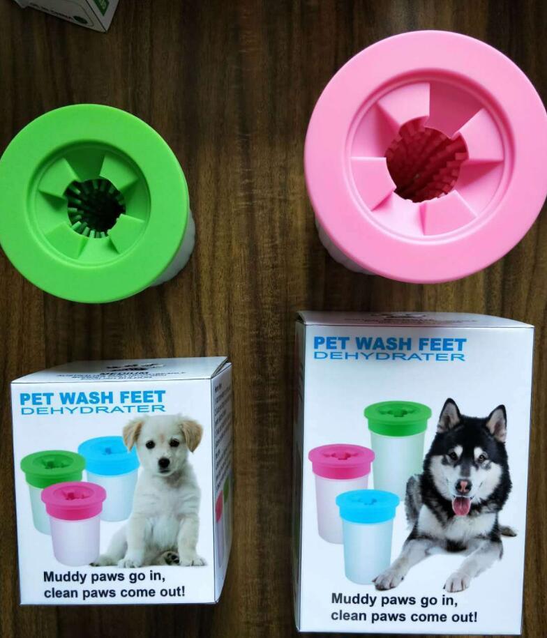 Portable Dog Paw Cleaner – Gentle Wash for Muddy Paws